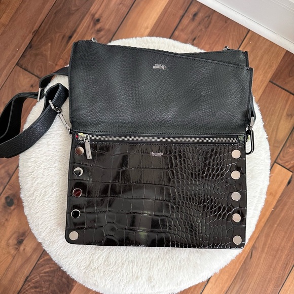 Hammitt Dillon Black Leather 6 Way Flap Medium Bag - Picture 5 of 12